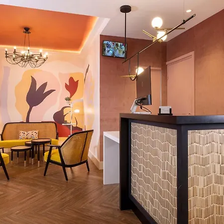 Hotel Elysees 8