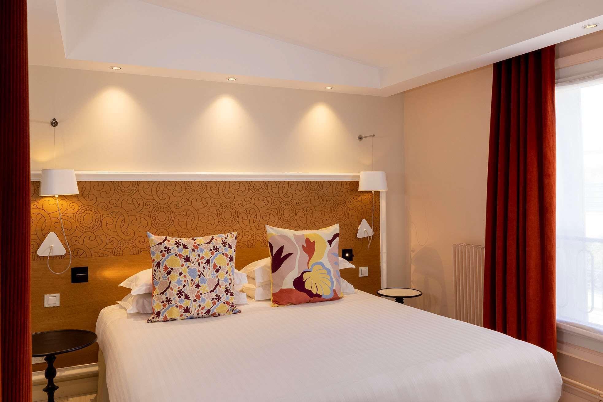 Elysees 8 Hotel 3*
