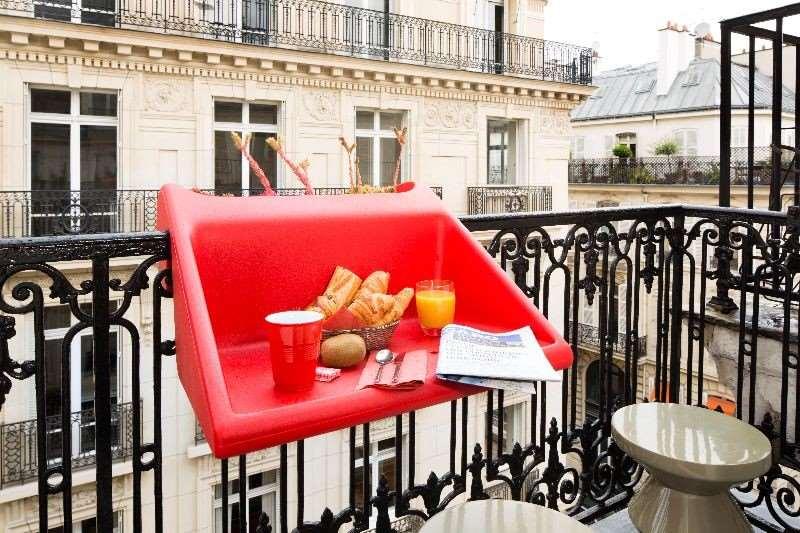 Elysees 8 Parigi